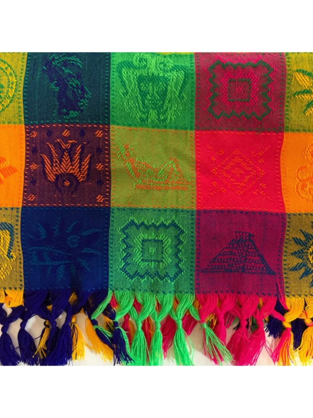 Mexican Woven Throw Colorful Aztec-Inspired Pattern Tassels 58.5 x 86 Tablecloth